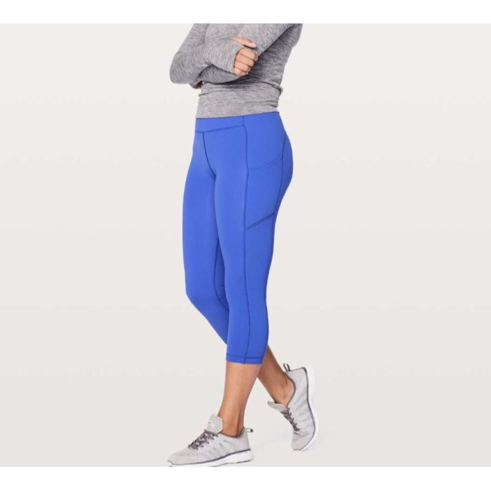 Lululemon Speed Up Crop 21" Blazer Blue Women 2 Zip Side Pocket Running Workout
